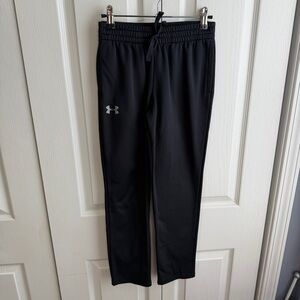 Under Armour black loose cold gear sweatpants size medium
